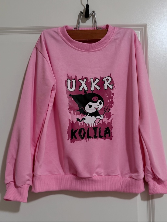 Other - Girls Pink Graphic Sweatshirt – Kuromi Style – Size 110